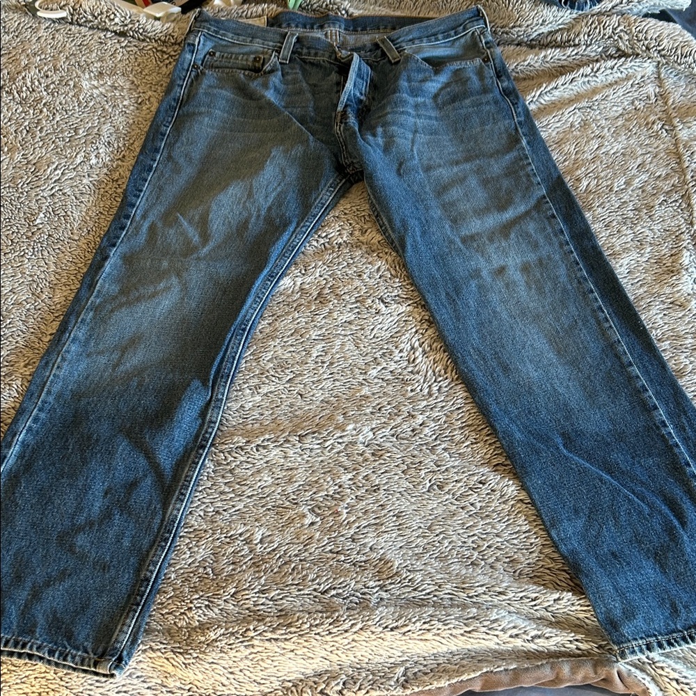 Hollister Men's Straight Leg Medium-Dark Blue Jeans